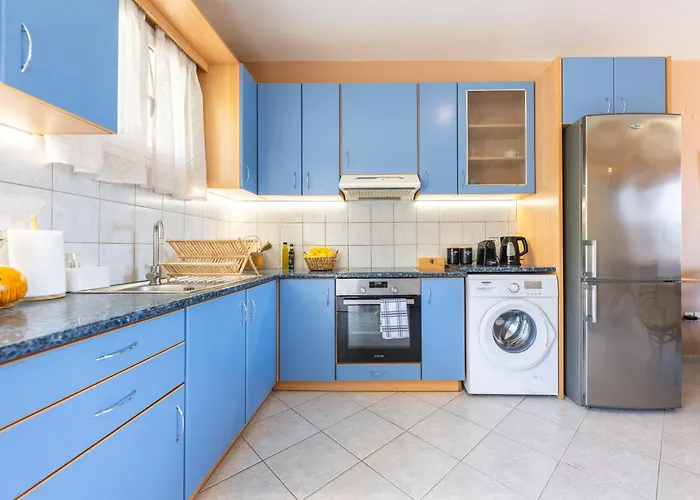 Apaggio Di - Private Parking & Sea View Apartment