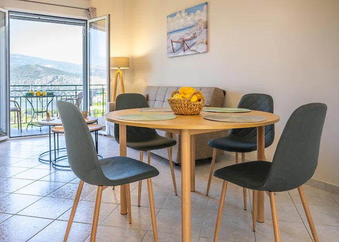 Apaggio Di - Private Parking & Sea View Apartmán