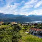 Apaggio Di - Private Parking & Sea View Apartment