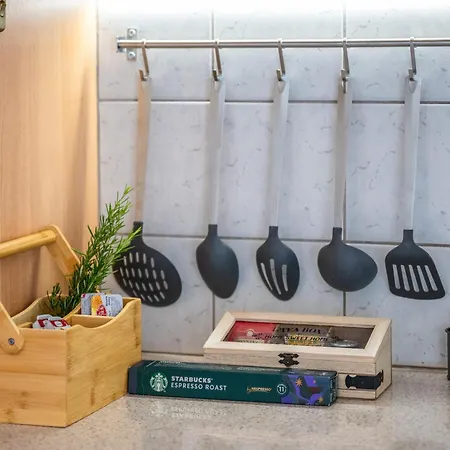 Apaggio Di - Private Parking & Sea View Apartament *