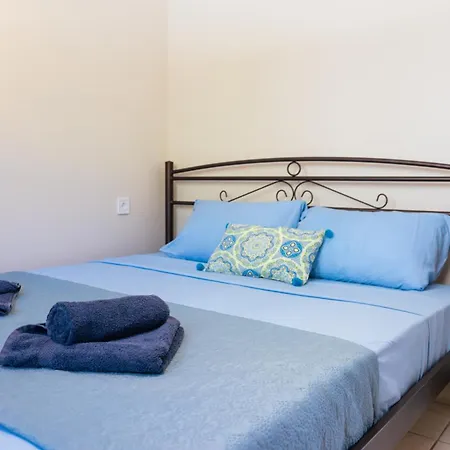 Apaggio Di - Private Parking & Sea View Argostoli (Kefalonia)