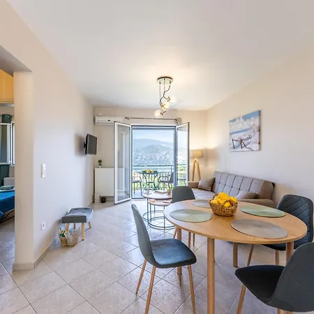 Apaggio Di - Private Parking & Sea View Argostoli (Kefalonia)