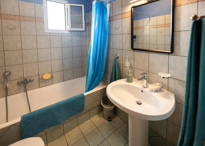 Apaggio Di - Private Parking & Sea View Apartment *