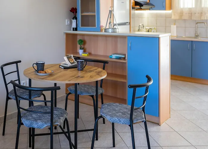 Apaggio Di - Private Parking & Sea View Apartment